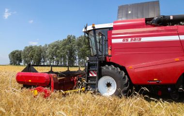 Особливості фарбування сільськогосподарської техніки